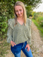 Load image into Gallery viewer, The Taylor Top
