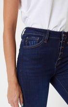 Load image into Gallery viewer, The Willow Skinny Jeans
